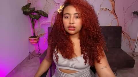 crespa_latin_ online show from December 20, 1:34 am