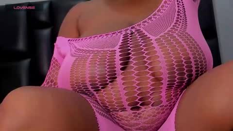 criistal_castro online show from February 26, 11:42 am