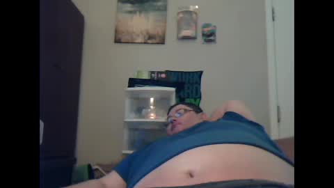 Snapshot of crimsonducki chatting on October 13, 3:56 pm Duckie online show from October 13, 3:56 pm