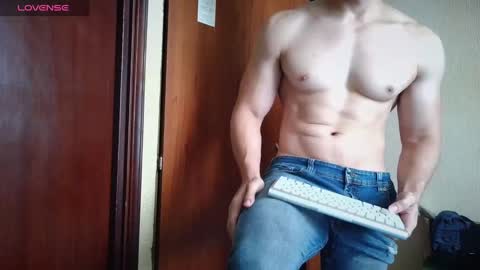 Snapshot of cris2428 chatting on October 14, 4:41 pm cris2428 online show from October 14, 4:41 pm