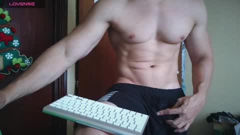 cris2428 online show from November 29, 8:12 pm