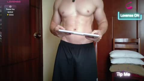 Snapshot of cris2428 chatting on May 4, 2:24 pm cris2428 online show from May 4, 2:24 pm