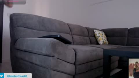 Snapshot of cris_tinne chatting on June 18, 6:46 am cris_tinne online show from June 18, 6:46 am
