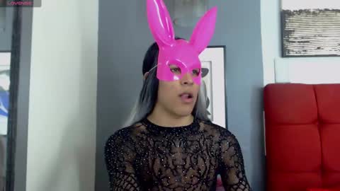 Snapshot of crisevanz18 chatting on December 21, 12:20 am Cris Evanz online show from December 21, 12:20 am