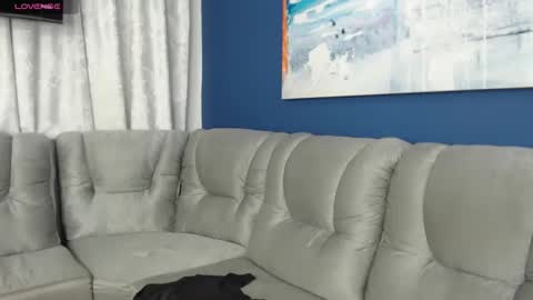 Snapshot of crisevanz18 chatting on January 29, 1:16 am Cris Evanz online show from January 29, 1:16 am