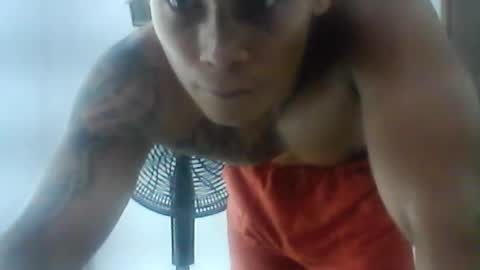 Snapshot of crismodel1219 chatting on August 4, 6:21 pm crismodel1219 online show from August 4, 6:21 pm