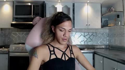 Cristina Onazis online show from March 7, 6:38 pm