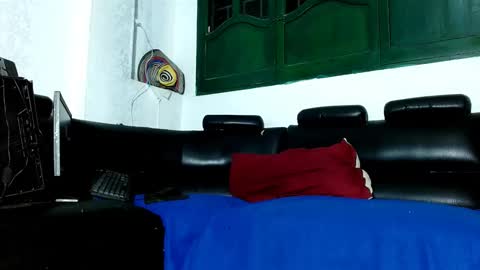 Snapshot of criss1964 chatting on February 16, 3:26 am yereimis y jaider  online show from February 16, 3:26 am