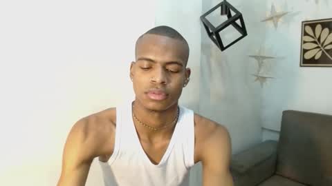 criss_zuri online show from October 7, 11:40 am