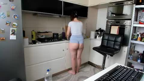 Twitter Christinne p online show from July 16, 8:42 am