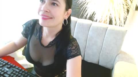 cristal1609 online show from October 10, 1:32 pm