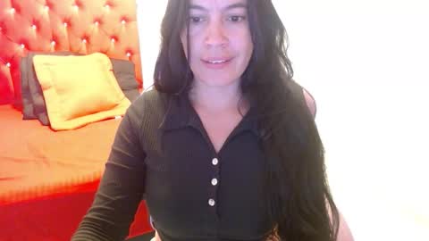 cristal1609 online show from February 5, 7:51 pm