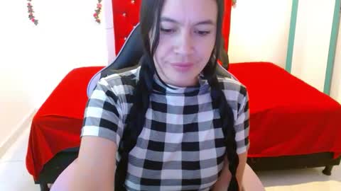 cristal541658 online show from February 27, 1:22 pm