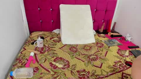 Cristal online show from January 25, 12:48 am