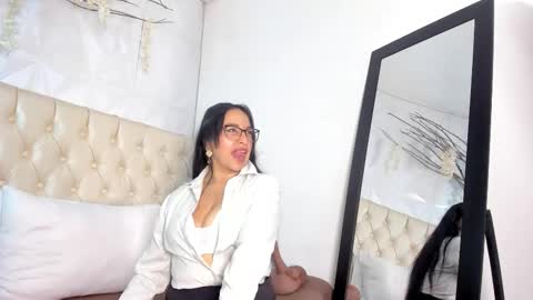 Cristal yours Milf online show from January 7, 3:03 pm