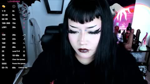 Cris online show from September 10, 8:09 pm