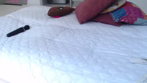 Cristal  online show from February 26, 4:28 pm