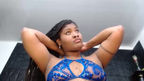 Snapshot of cristal_smith06 chatting on February 10, 7:01 am Hanna online show from February 10, 7:01 am