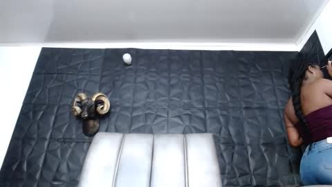 Snapshot of cristal_smith06 chatting on February 24, 12:47 pm Hanna online show from February 24, 12:47 pm