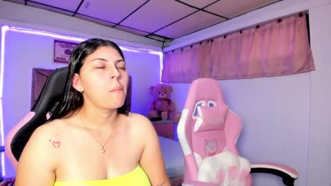 cristal_smith20 online show from June 4, 11:49 am
