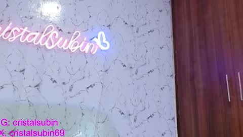 Snapshot of cristal_subin69 chatting on February 26, 8:33 pm STEFANYIG cristalsubin online show from February 26, 8:33 pm