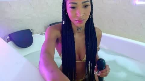 Snapshot of cristal_subin69 chatting on September 17, 12:29 pm STEFANYIG cristalsubin online show from September 17, 12:29 pm