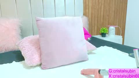 Snapshot of cristal_subin69 chatting on November 4, 12:15 pm STEFANYIG cristalsubin online show from November 4, 12:15 pm