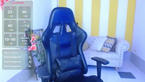 Snapshot of cristal_war chatting on January 14, 2:40 am Cristal online show from January 14, 2:40 am