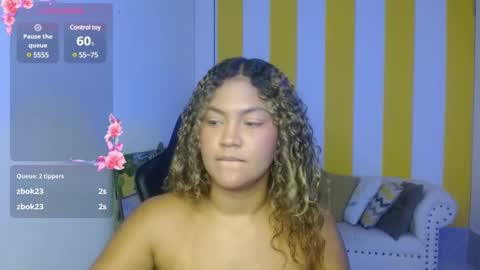 Snapshot of cristal_war chatting on January 31, 11:56 pm Cristal online show from January 31, 11:56 pm