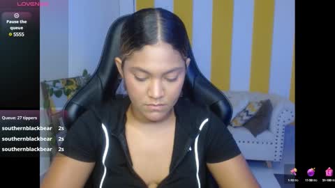 Snapshot of cristal_war chatting on February 8, 11:24 pm Cristal online show from February 8, 11:24 pm