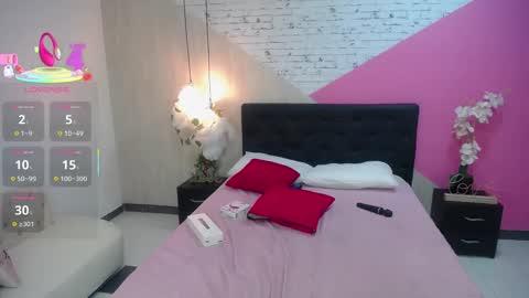 Snapshot of cristal_war chatting on October 1, 12:16 am Cristal online show from October 1, 12:16 am