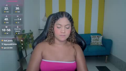 Snapshot of cristal_war chatting on November 5, 11:05 pm Cristal online show from November 5, 11:05 pm