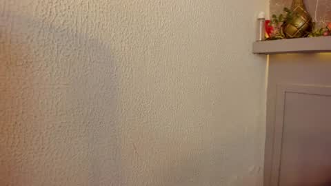Snapshot of cristalbm_ chatting on April 27, 1:58 am cristalbm_ online show from April 27, 1:58 am