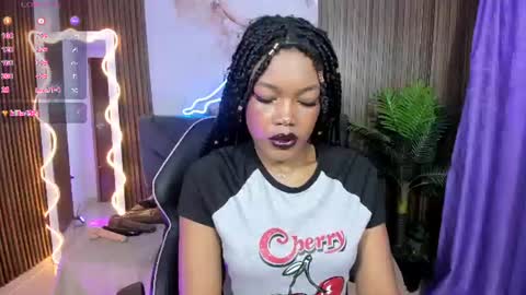 Snapshot of cristalbroke_tay chatting on June 17, 7:04 pm Crystalbroke online show from June 17, 7:04 pm