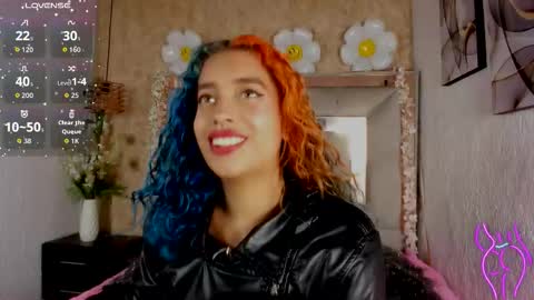   online show from November 21, 3:44 pm