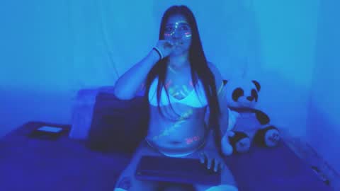 Cristal  online show from February 25, 2:27 pm