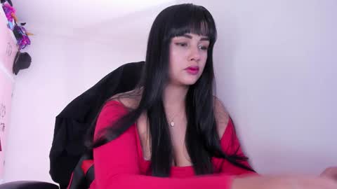 CRISTAL SADIK online show from September 14, 5:17 am