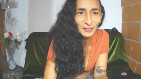   online show from May 31, 12:34 pm