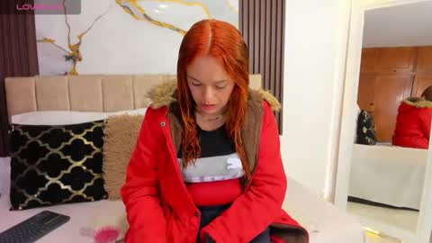 cristal walker online show from June 8, 10:37 am