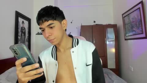 Snapshot of cristhian_slytherin chatting on January 20, 11:24 am cristhian online show from January 20, 11:24 am