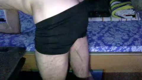 cristianrr184034 online show from December 7, 9:11 pm