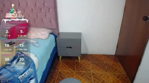 cristina online show from December 3, 2:05 pm