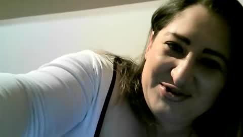 cristina20021991 online show from April 9, 10:15 pm