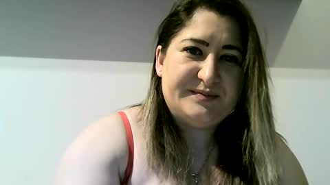 cristina20021991 online show from April 13, 10:48 pm