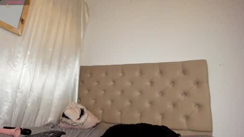 soycriss online show from January 10, 12:27 am