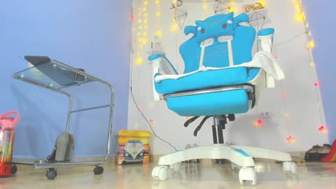 Snapshot of cristinavanegas chatting on January 6, 12:27 am Julieta online show from January 6, 12:27 am