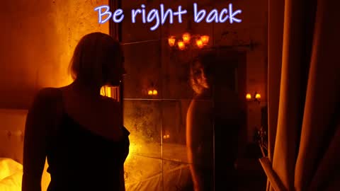 Snapshot of cristinavinci chatting on December 20, 6:56 pm CristinaVinci online show from December 20, 6:56 pm