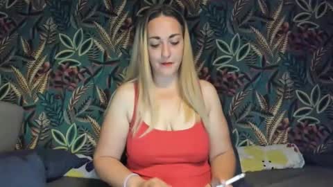 Cristina online show from November 2, 5:43 am