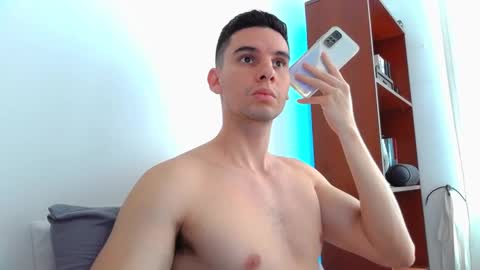 Snapshot of cristo_master chatting on February 20, 2:24 pm Tell me God independent model show your respect at all times online show from February 20, 2:24 pm