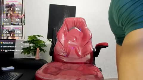 Snapshot of cristopher23_ chatting on January 25, 11:11 pm cristopher23 online show from January 25, 11:11 pm